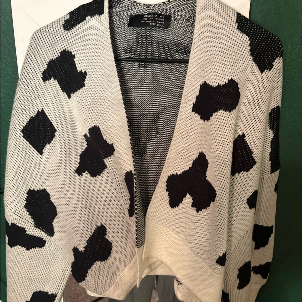 Dressed in LALA Black and Cream Patterned Cardigan